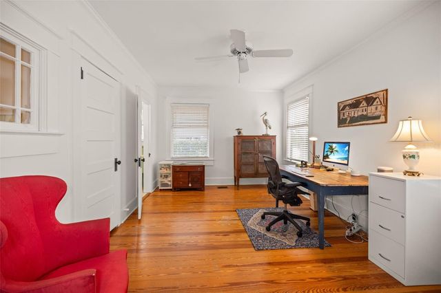 458 SCOTLAND STREET, Dunedin, FL 34698