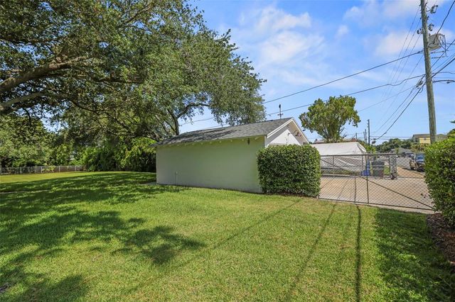 458 SCOTLAND STREET, Dunedin, FL 34698