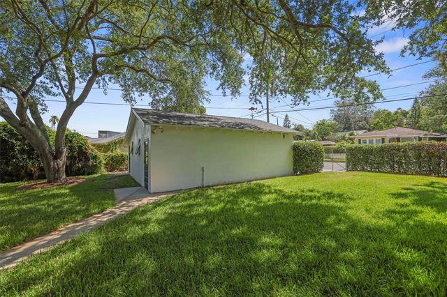 458 SCOTLAND STREET, Dunedin, FL 34698