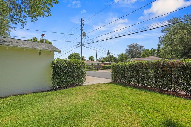 458 SCOTLAND STREET, Dunedin, FL 34698