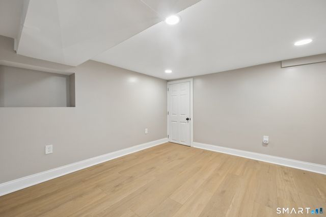 34 Springdale Avenue, Waterbury, CT 06708