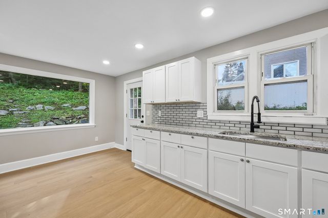 34 Springdale Avenue, Waterbury, CT 06708