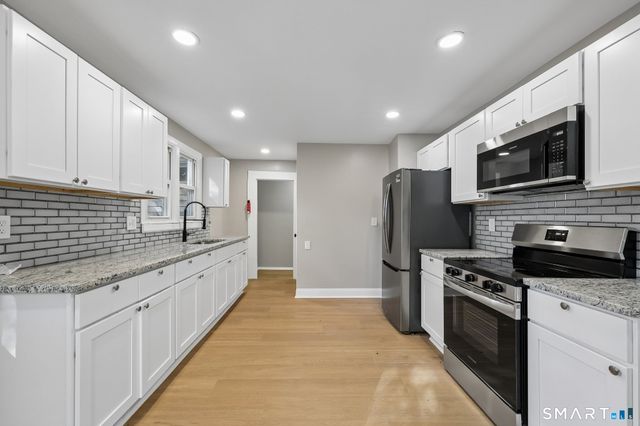 34 Springdale Avenue, Waterbury, CT 06708