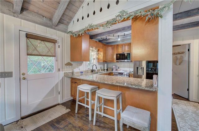 298 Lake View Trace, Jasper, GA 30143