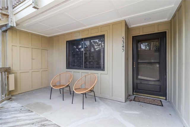 5345 LAKE ARROWHEAD TRAIL 12, Sarasota, FL 34231