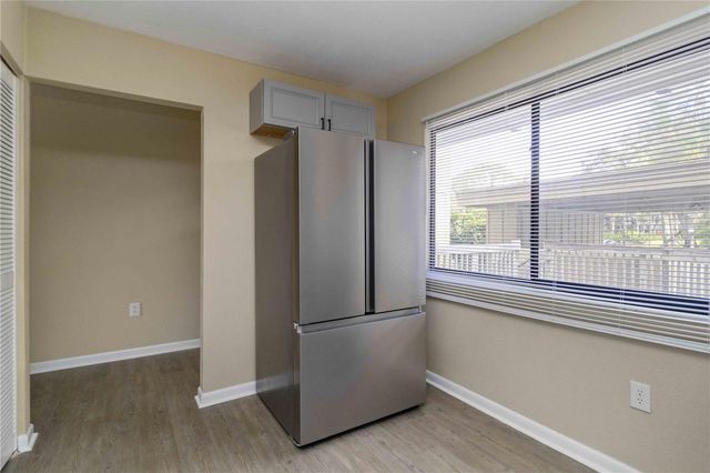 5345 LAKE ARROWHEAD TRAIL 12, Sarasota, FL 34231