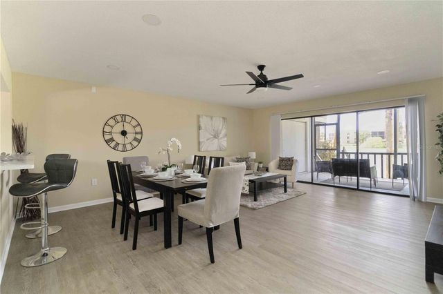 5345 LAKE ARROWHEAD TRAIL 12, Sarasota, FL 34231