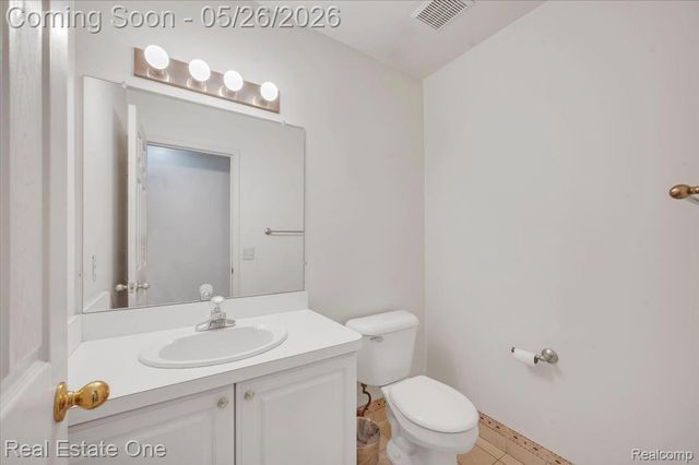 751 Bristol Lane, Orion Charter Township, MI 48348