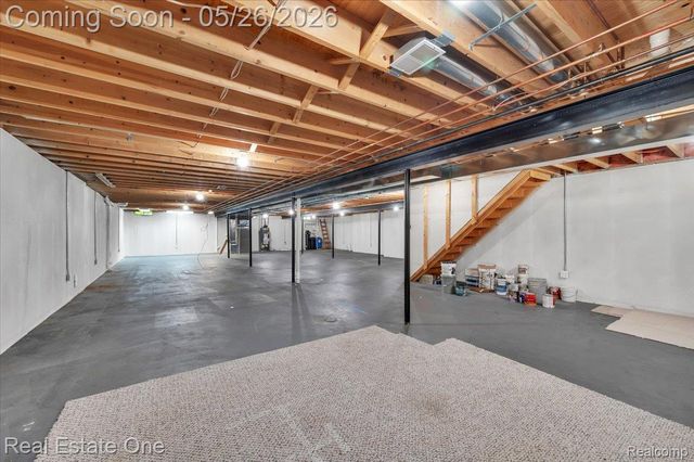 751 Bristol Lane, Orion Charter Township, MI 48348