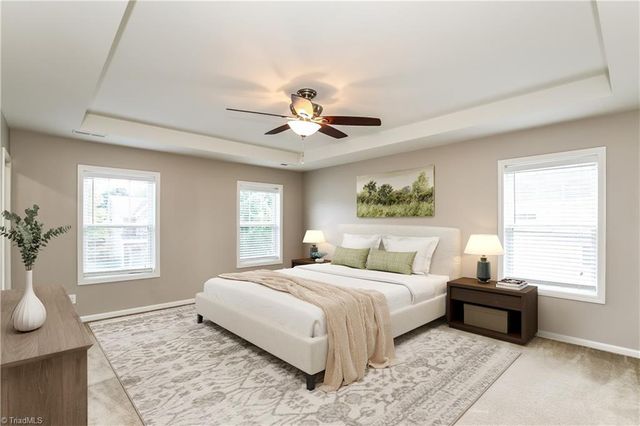4625 Meadowside Terrace, High Point, NC 27265