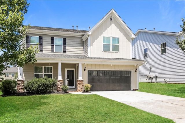 4625 Meadowside Terrace, High Point, NC 27265