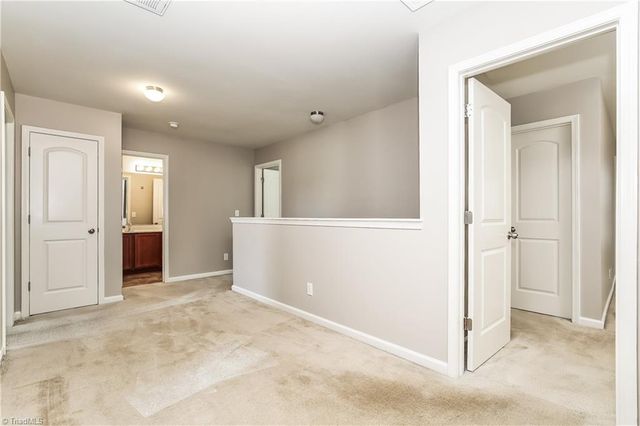 4625 Meadowside Terrace, High Point, NC 27265