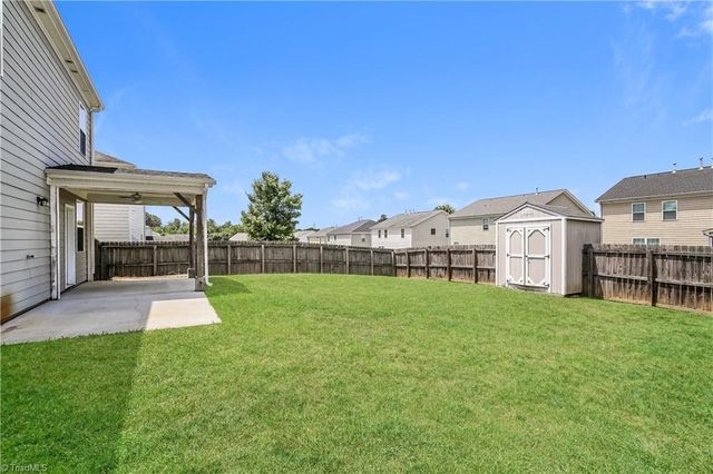 4625 Meadowside Terrace, High Point, NC 27265