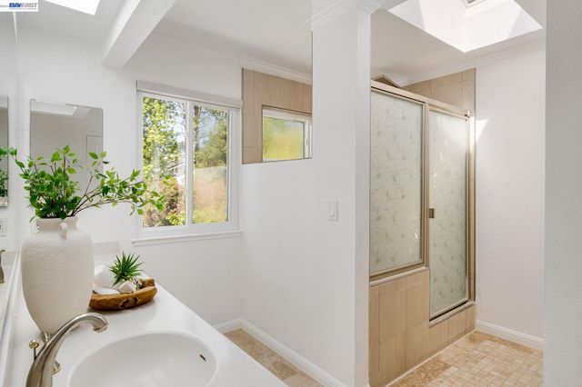 11752 Betlen Dr, Dublin, CA 94568