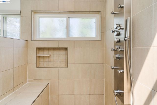 11752 Betlen Dr, Dublin, CA 94568