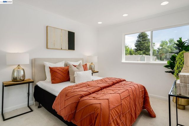 11752 Betlen Dr, Dublin, CA 94568