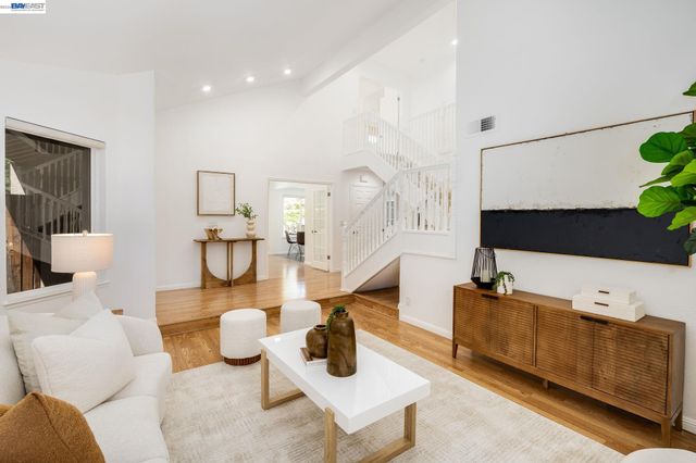 11752 Betlen Dr, Dublin, CA 94568