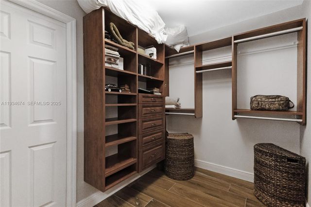 3401 NE 21st Ave, Lighthouse Point, FL 33064