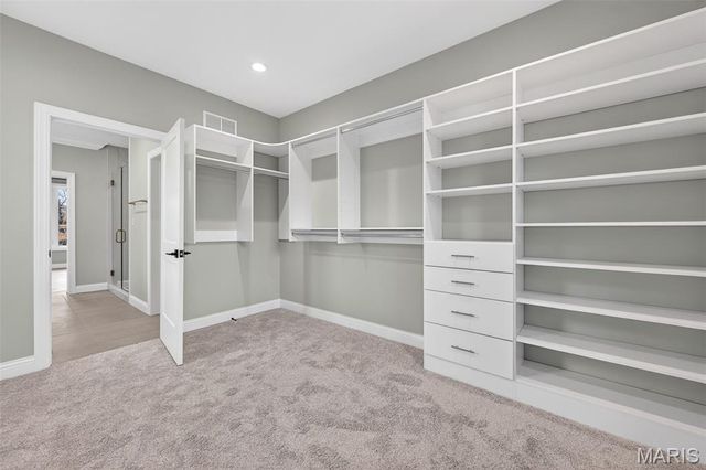 216 W Essex Avenue, St Louis, MO 63122