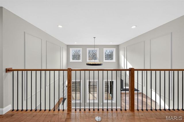 216 W Essex Avenue, St Louis, MO 63122