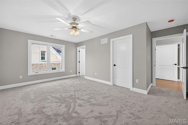 216 W Essex Avenue, St Louis, MO 63122