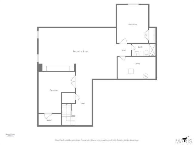 216 W Essex Avenue, St Louis, MO 63122