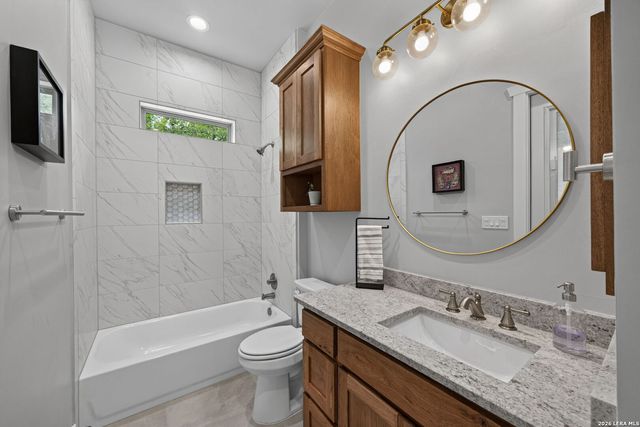 113 Hondo Vista, La Vernia, TX 78121