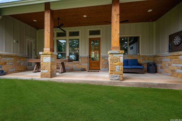 113 Hondo Vista, La Vernia, TX 78121