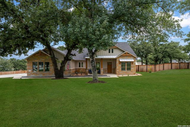 113 Hondo Vista, La Vernia, TX 78121