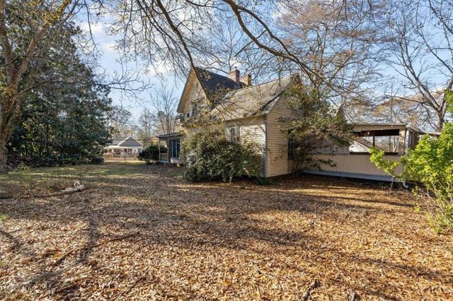 8370 Chicago Avenue, Douglasville, GA 30134