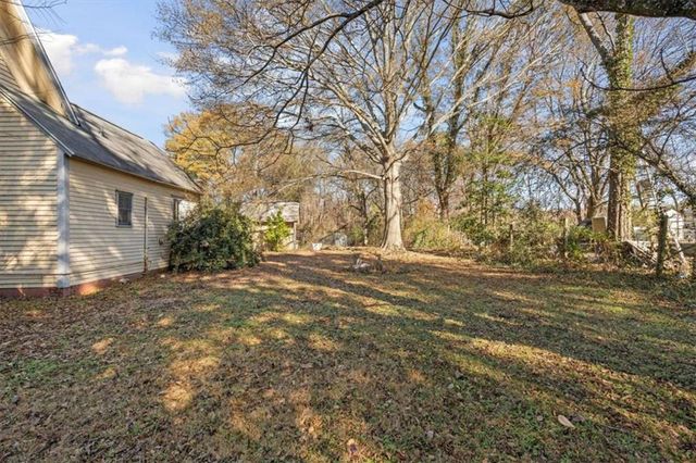 8370 Chicago Avenue, Douglasville, GA 30134