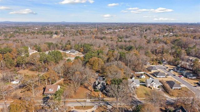 8370 Chicago Avenue, Douglasville, GA 30134