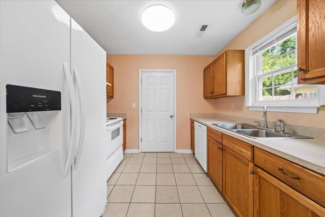 667 Ponderosa Drive, Charleston, SC 29414