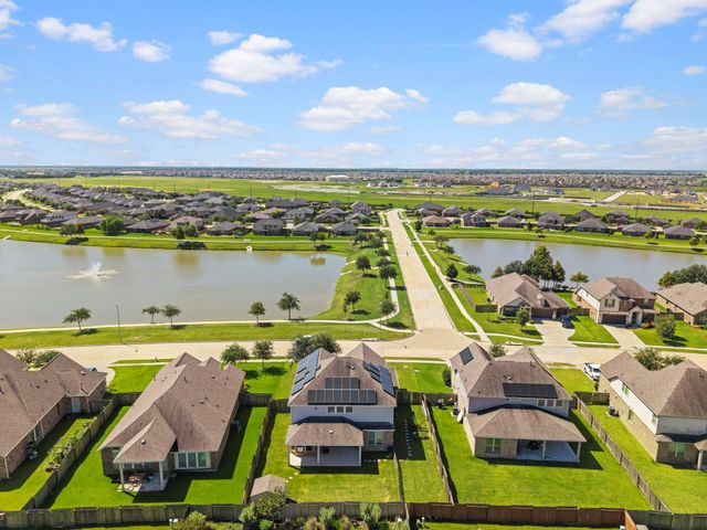 8807 Jonquil Drive, Richmond, TX 77469