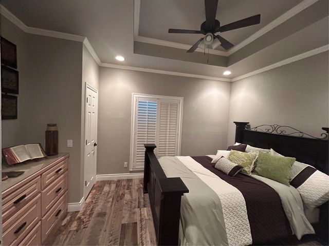 6004 Nutcracker Drive, Granbury, TX 76049