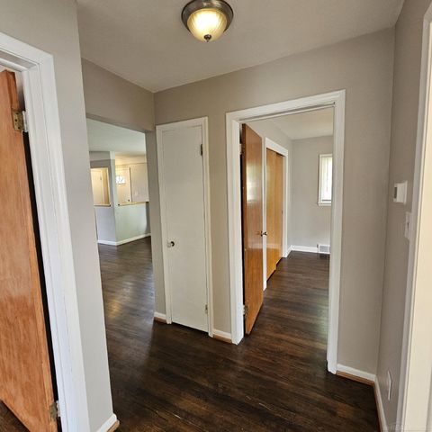 21724 Arrowhead Street, Saint Clair Shores, MI 48082