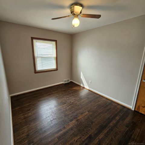 21724 Arrowhead Street, Saint Clair Shores, MI 48082