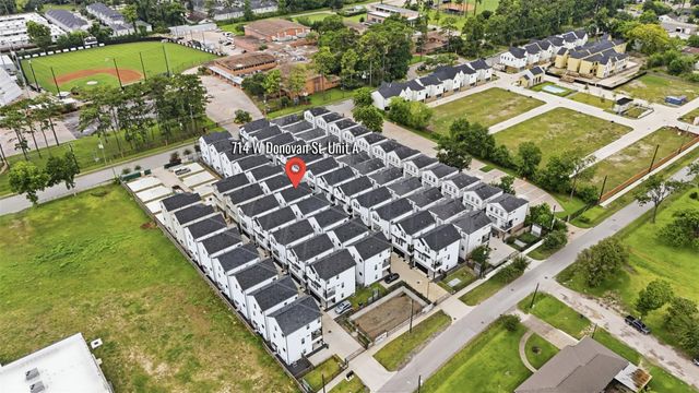 714 W Donovan Street A, Houston, TX 77091