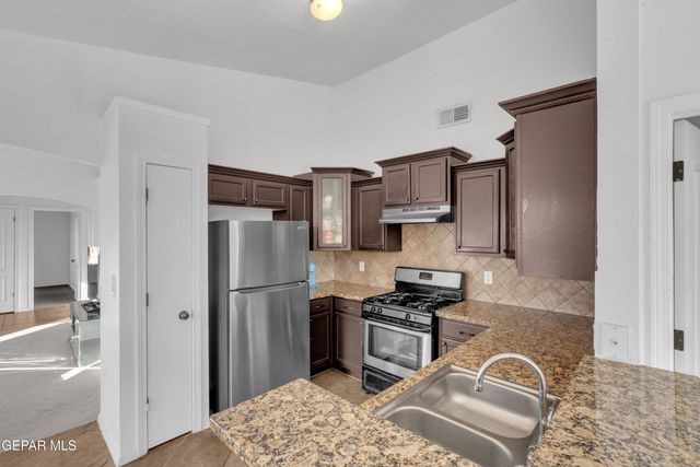 14300 Desert Orchid Drive, Horizon City, TX 79928