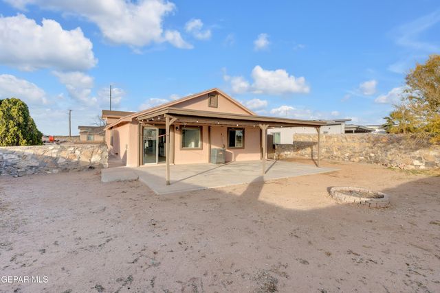 14300 Desert Orchid Drive, Horizon City, TX 79928