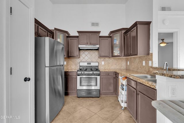 14300 Desert Orchid Drive, Horizon City, TX 79928