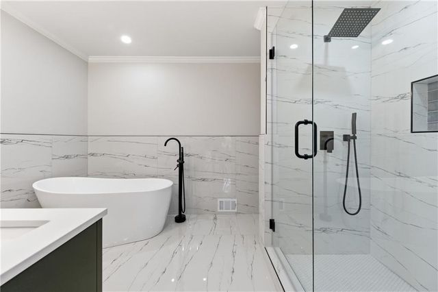 3571 Midvale Forest Court, Tucker, GA 30084