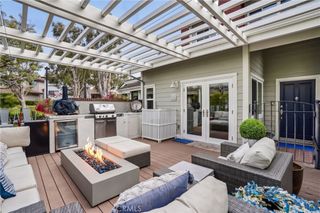27 Tiburon Court, Manhattan Beach, CA 90266