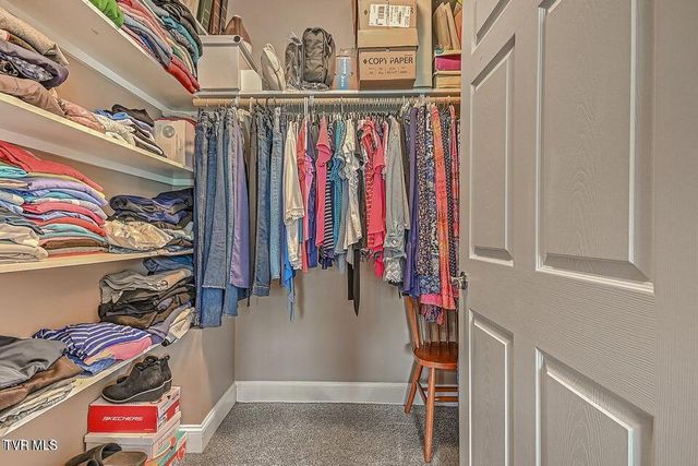 5000 Aberlea Place, Piney Flats, TN 37686