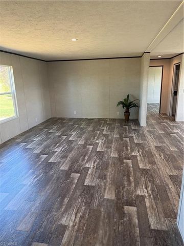 432 Pratt Road, Dobson, NC 27017