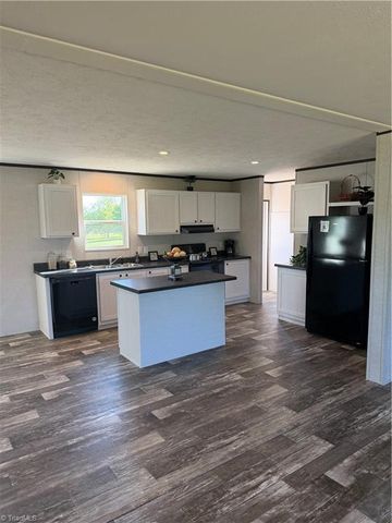 432 Pratt Road, Dobson, NC 27017