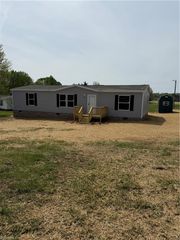 432 Pratt Road, Dobson, NC 27017