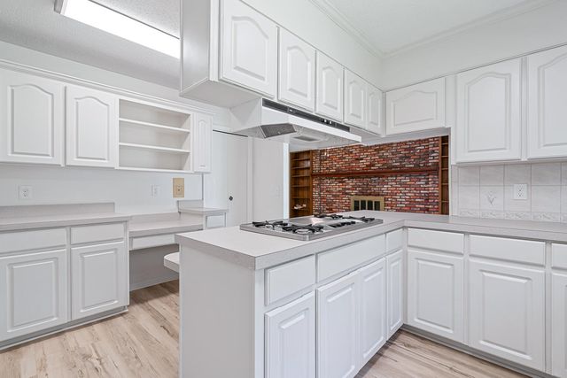 20 Magnolia Avenue, Shalimar, FL 32579