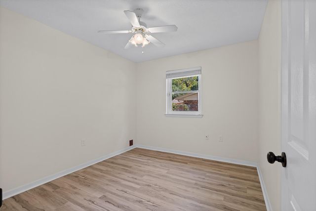 20 Magnolia Avenue, Shalimar, FL 32579