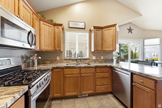 13842 S FRIENDSHIP DR, Herriman, UT 84096